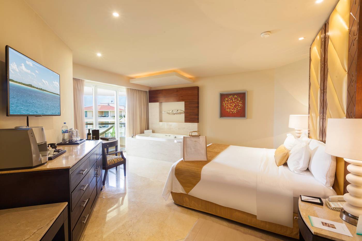 Moon-Palace-Room-30