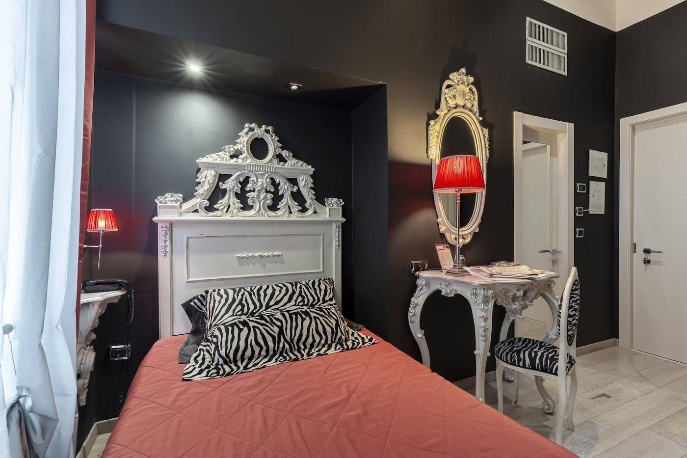 Columbia-Charming-Spa-Room-11