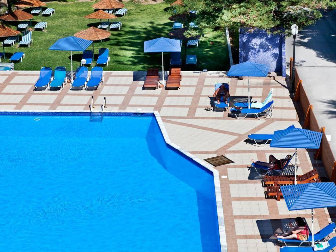 Marilena-Hotel-Pool-13