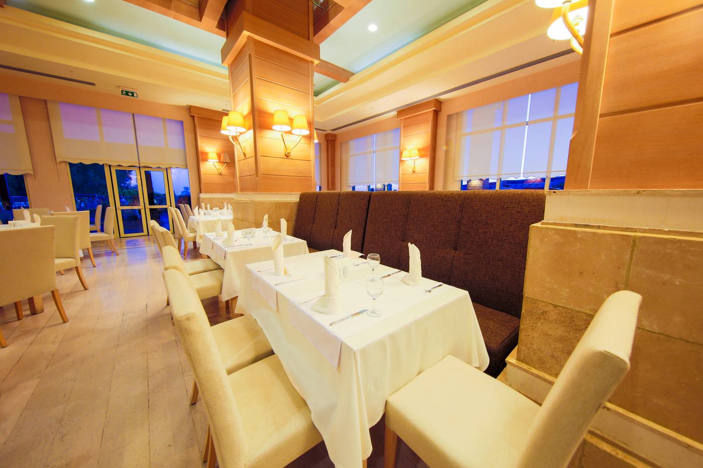 Horus-Paradise-Luxury-Resort-Restaurant-54