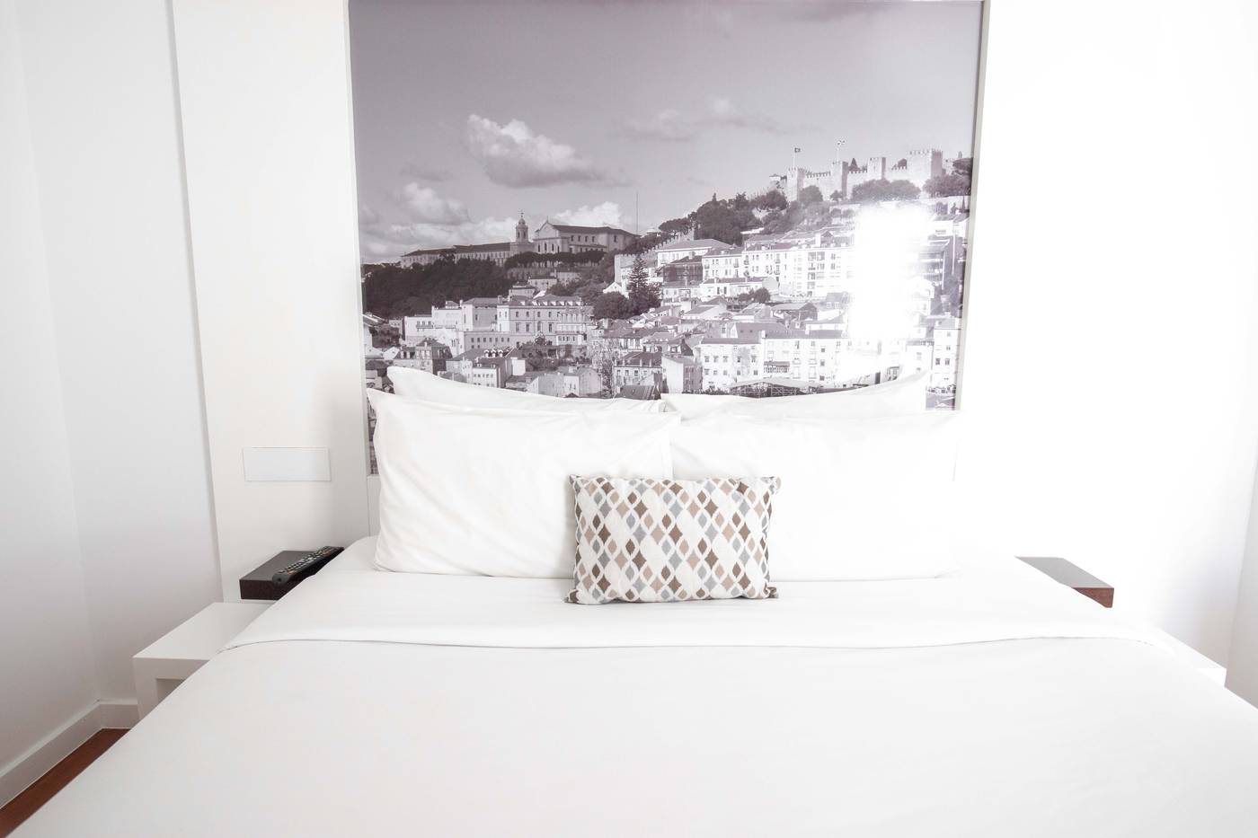 Residencial-Alcobia-Room-38