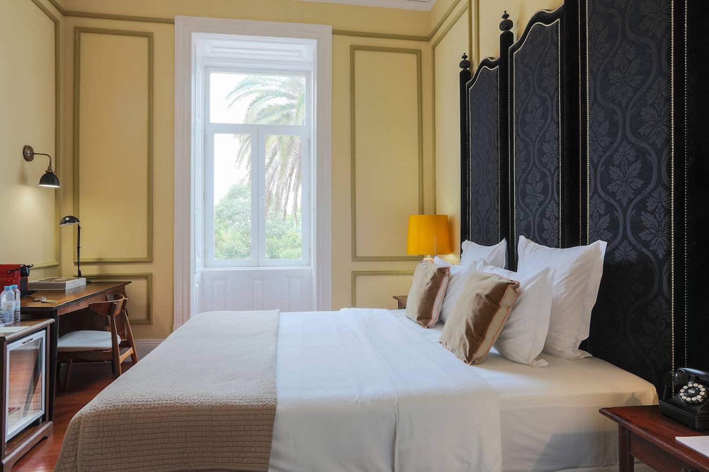 Casa-Oliver-Principe-Real-Room-17