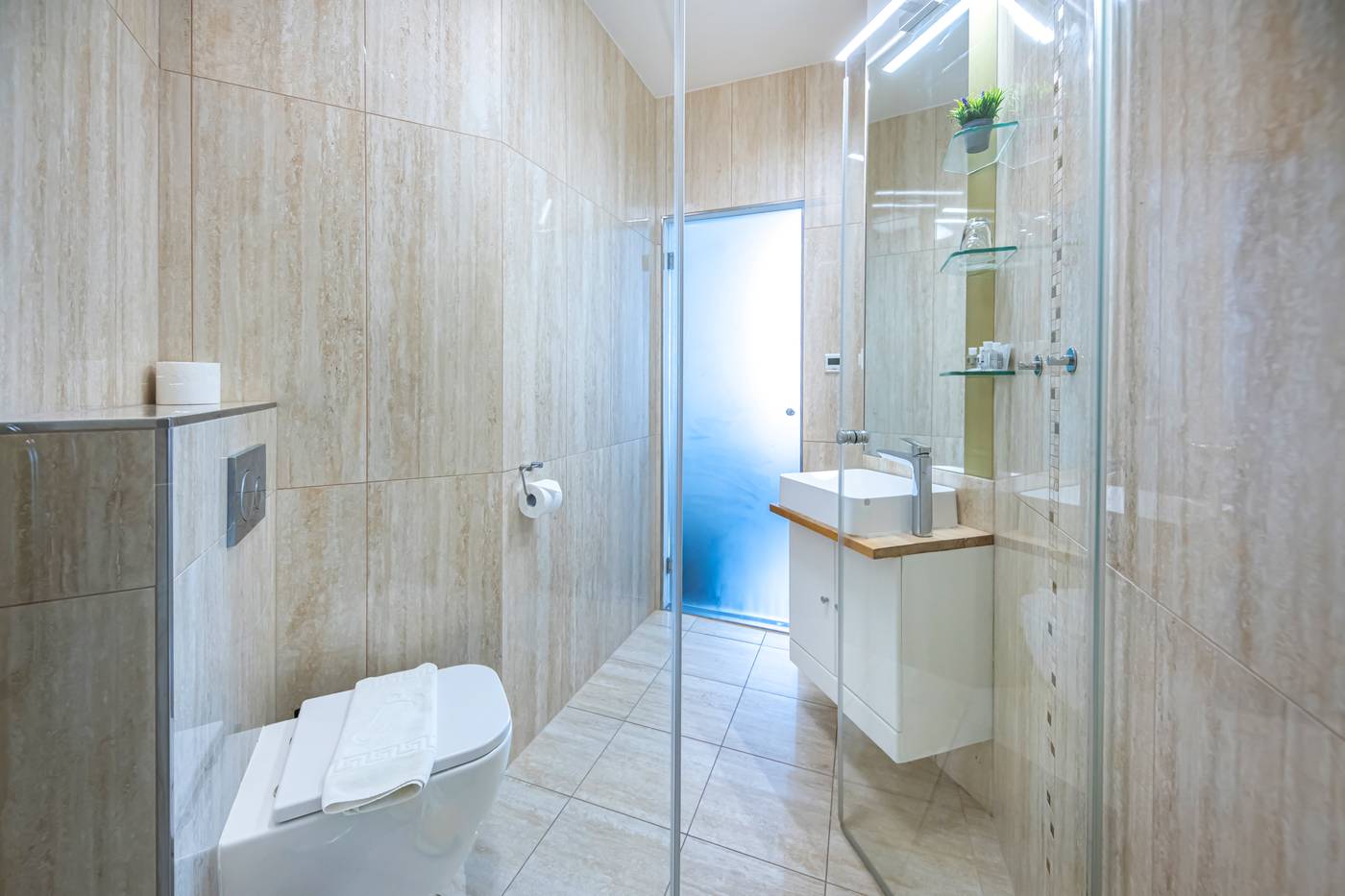 Andrassy-Thai-Hotel-Room-41