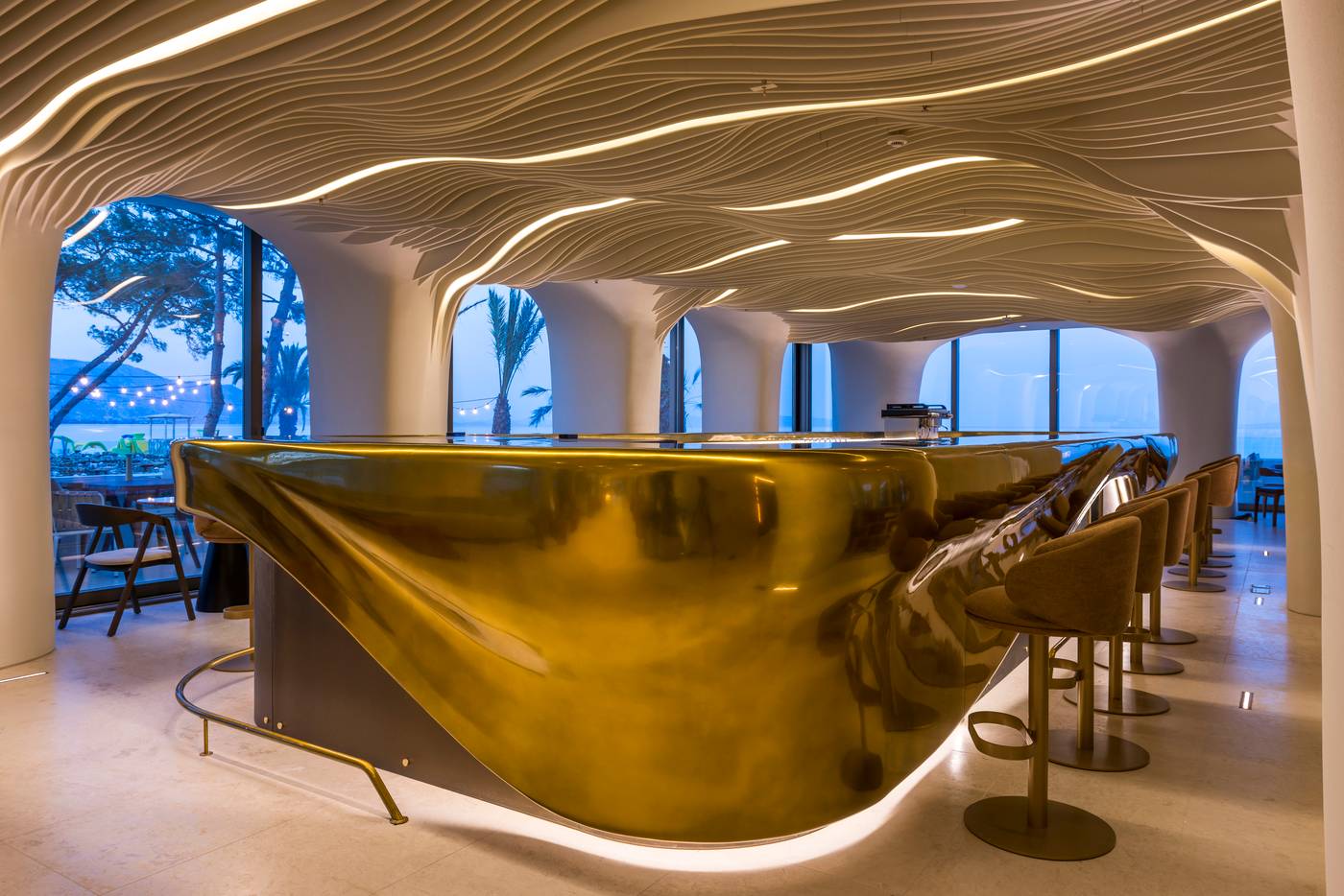 Isla-Brown-Corinthia-Resort---Spa--Curio-Collection-By-Hilton-General-view-20