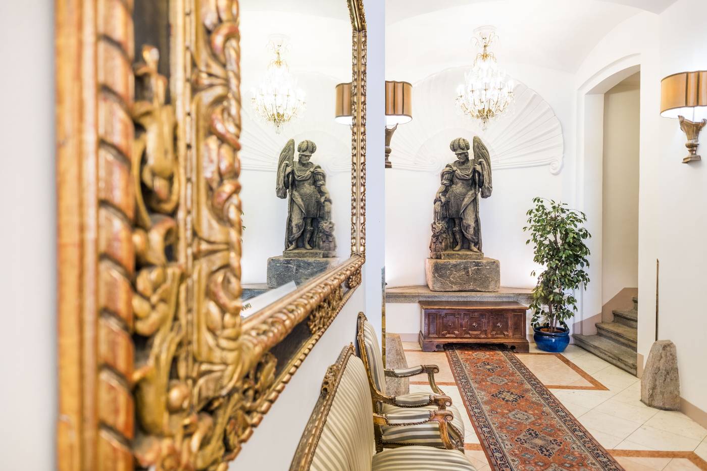 Charles-Bridge-Palace-General-view-12