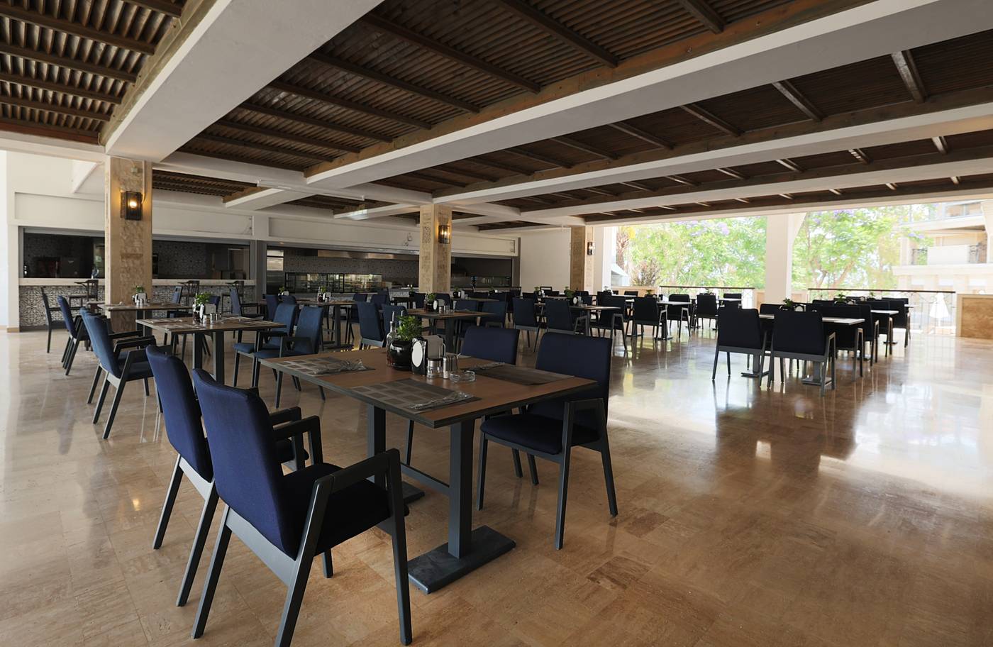 Crystal-Paraiso-Verde-Resort---Spa-Restaurant-44