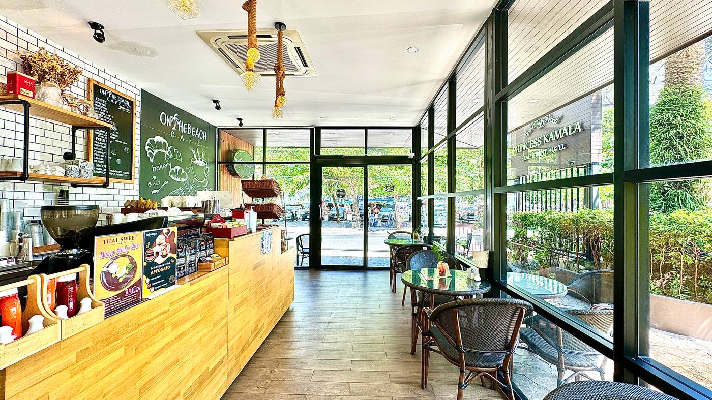 Princess-Kamala-Beach-Front-Hotel-Bar-73