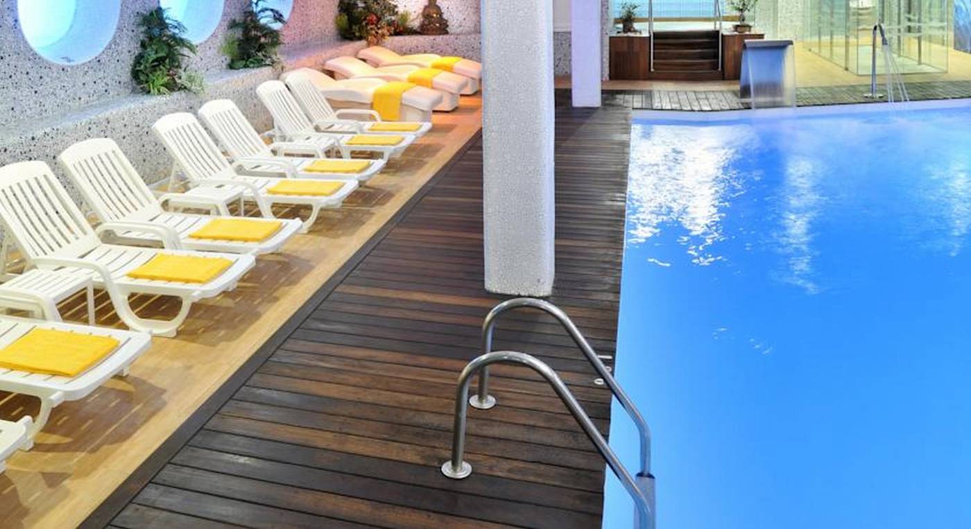 Oasis-Tossa-Pool-43