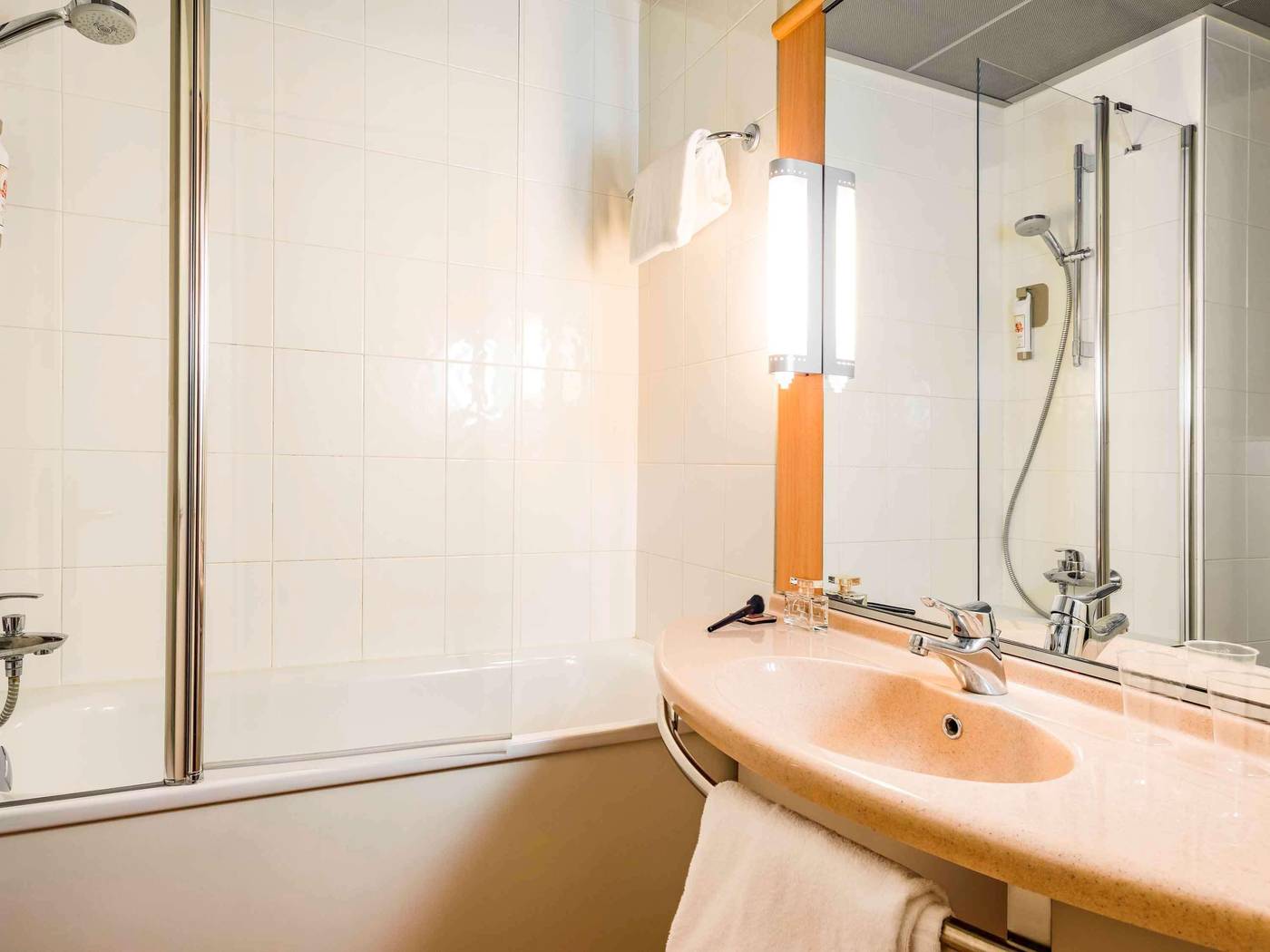 ibis-Milano-Ca-Granda-Room-37