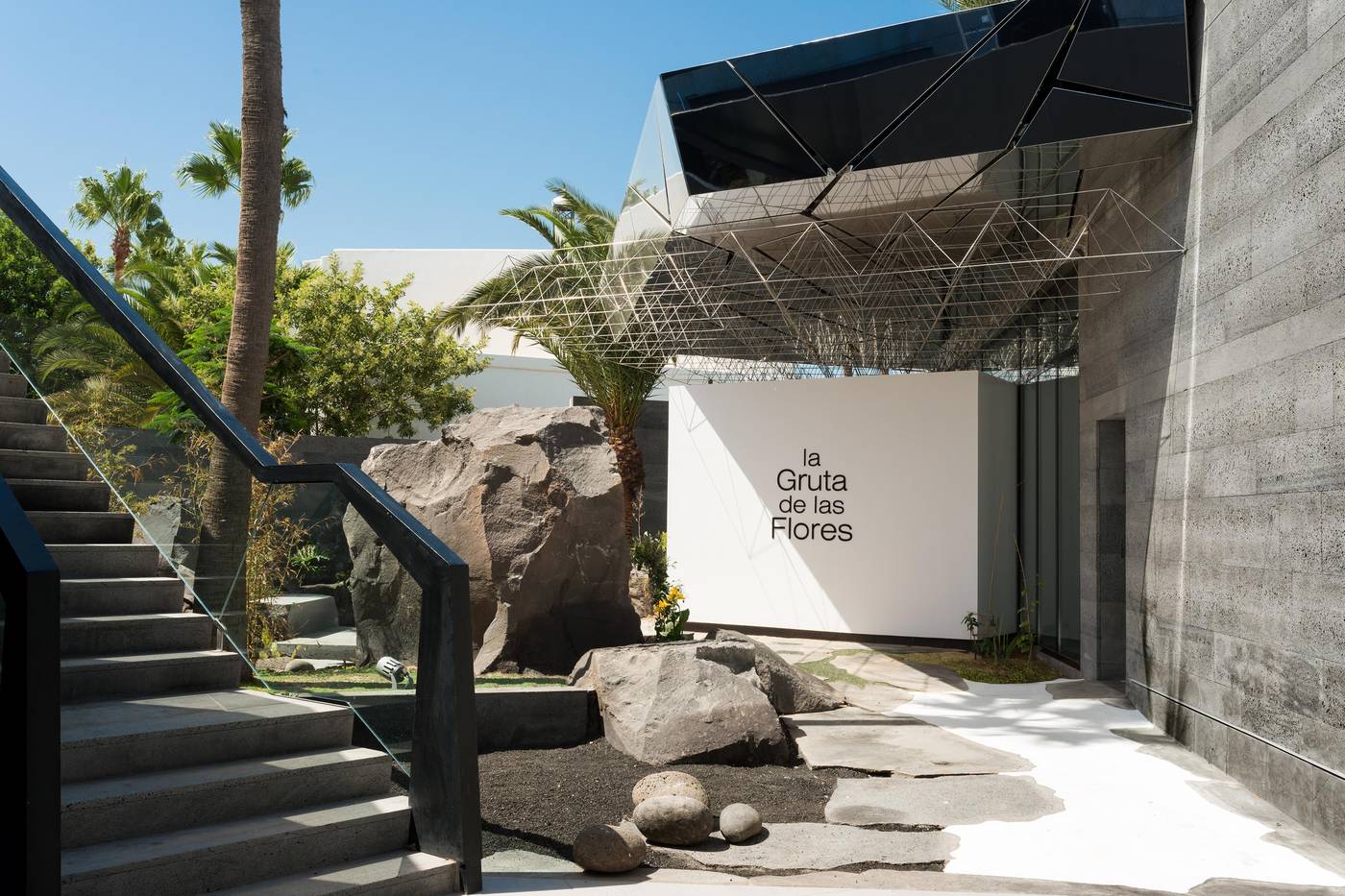 La-isla-y-el-mar-Hotel-Boutique-Sports-and-Entertainment-13