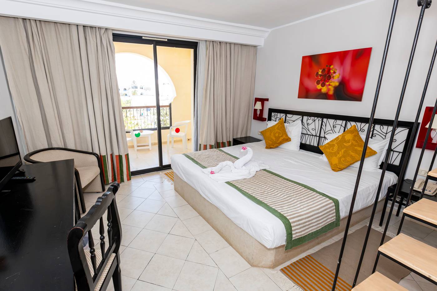 Petit Palais Hotel & Spa