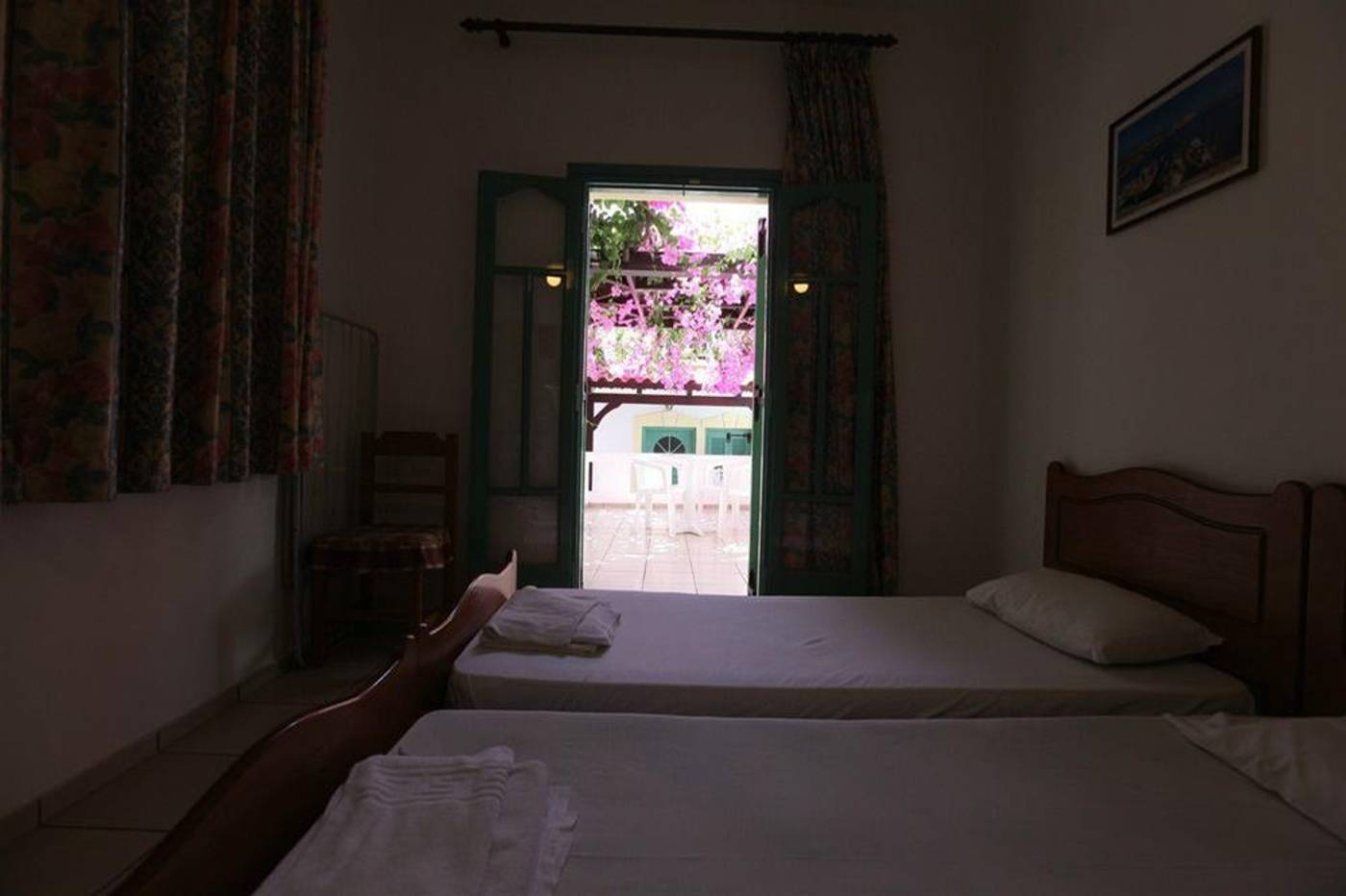 Paul-Marie-Apartment-Room-16
