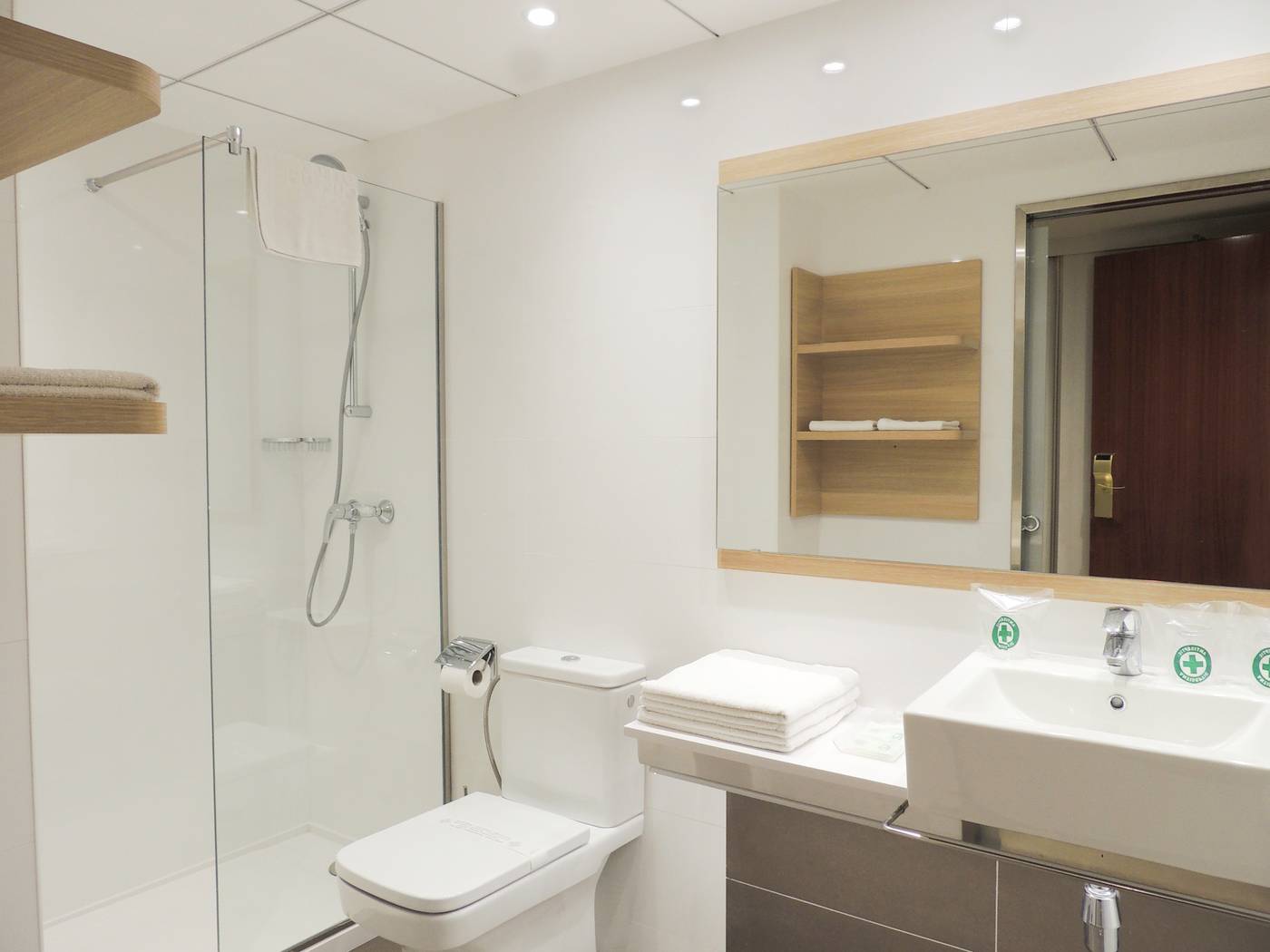 Cesar-Augustus-Hotel-Room-31