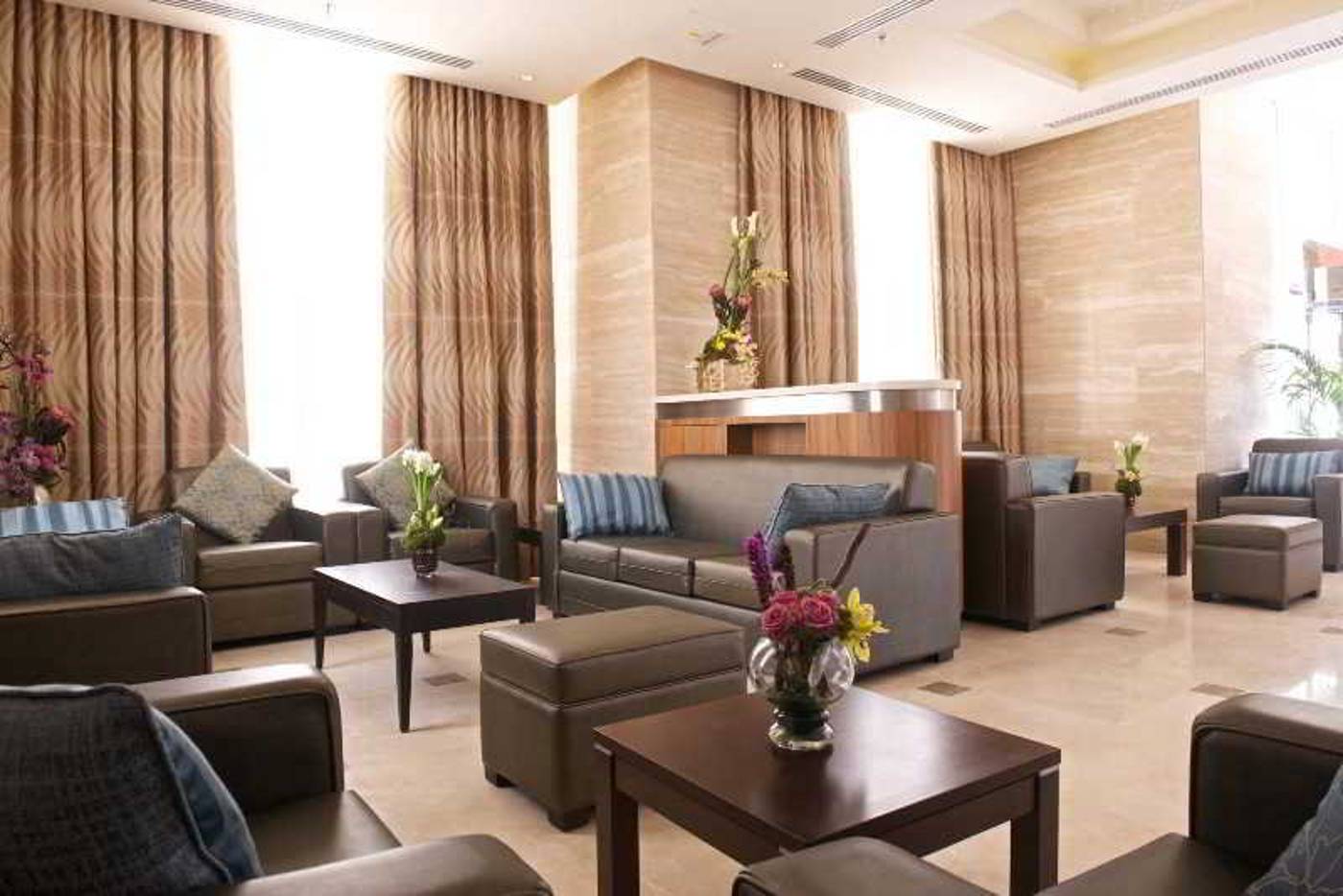 The Royal Riviera-Qatar-DOHA-Lobby-5