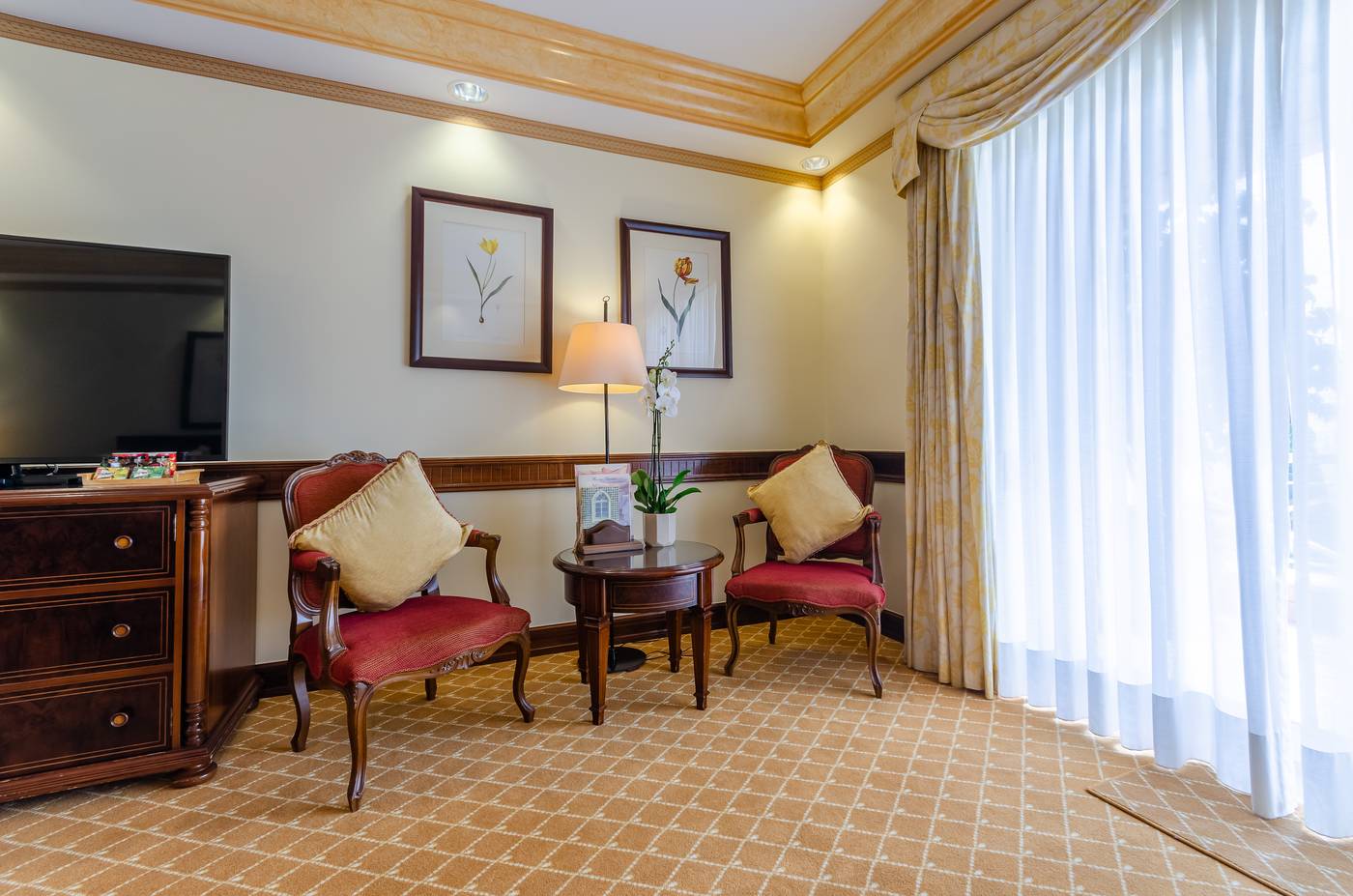 Olissippo-Lapa-Palace----The-Leading-Hotels-World-Room-40