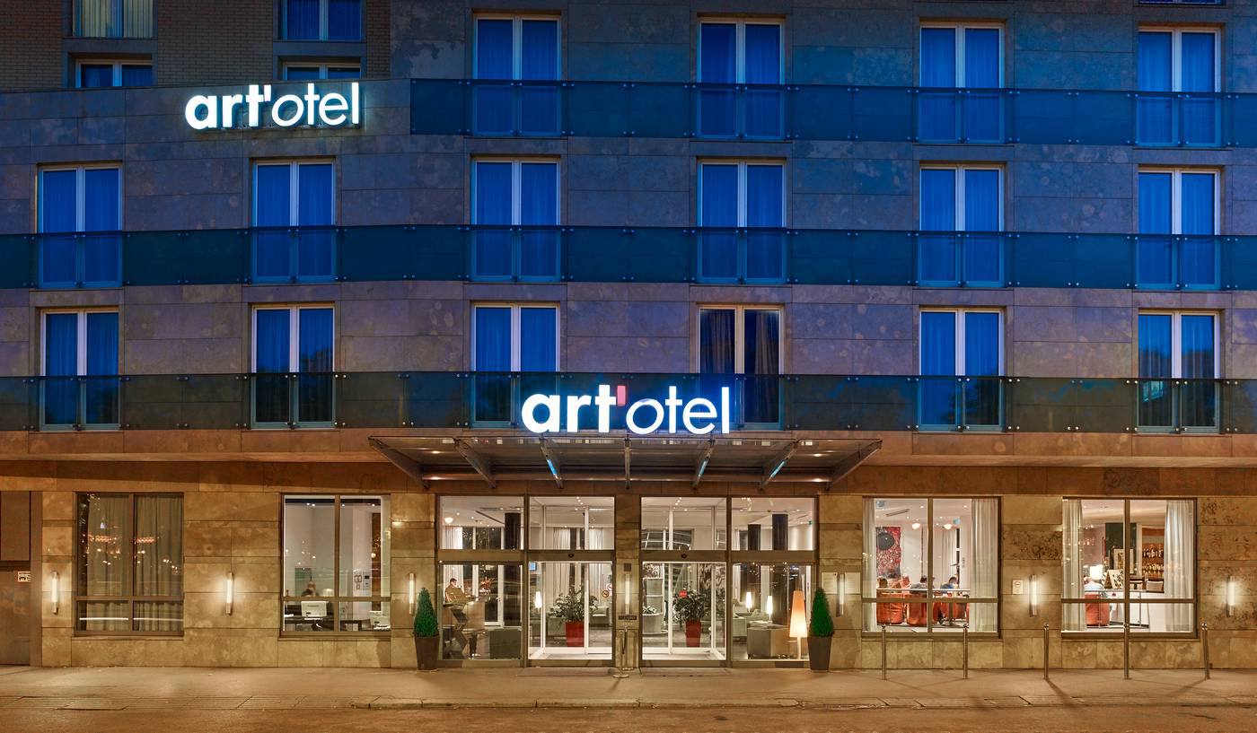 art-otel-Budapest-powered-by-Radisson-Hotels-General-view-32