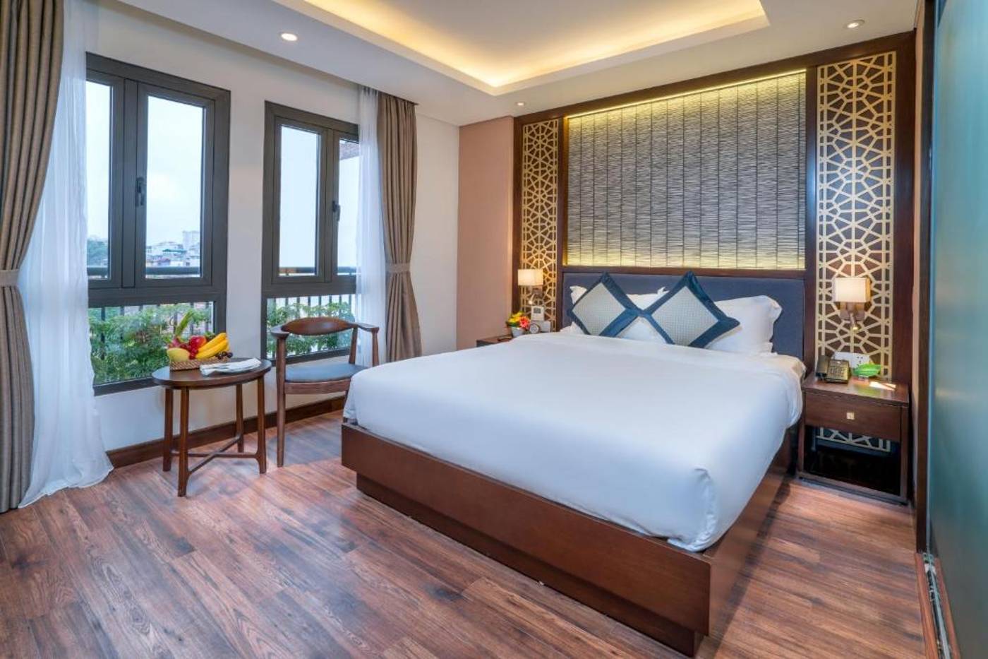 Conifer Grand Hotel-Vietnam-Hanoi-Room-7