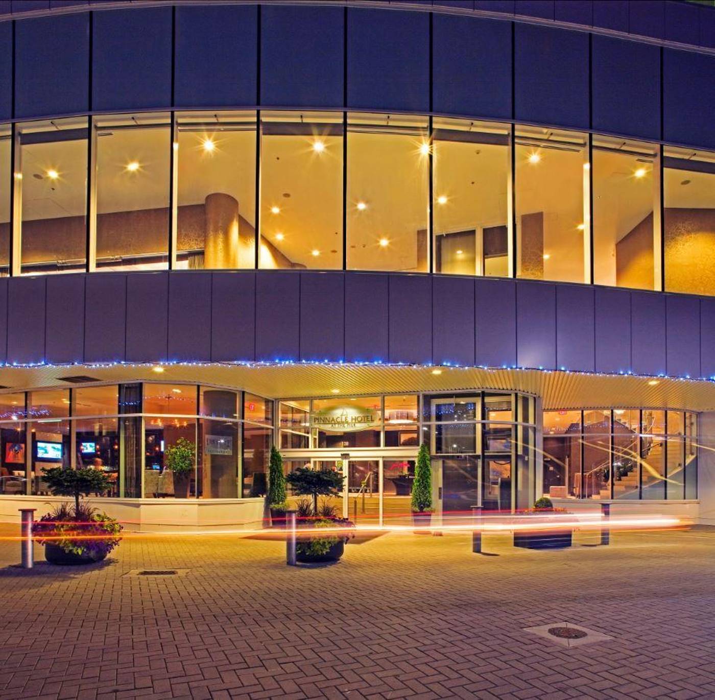 Pinnacle-Hotel-at-the-Pier-General-view-11