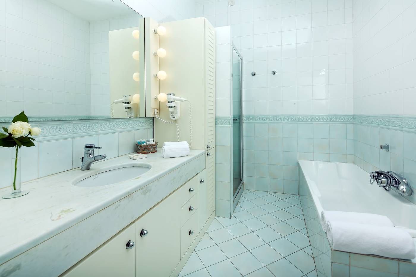 Villa-Oriana-Relais-Room-30