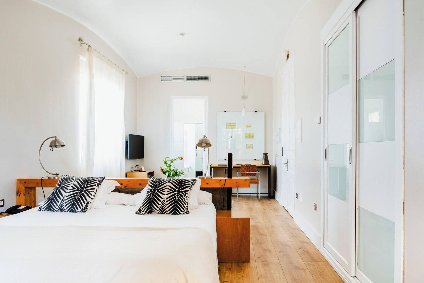 Mas-Passamaner-Room-26