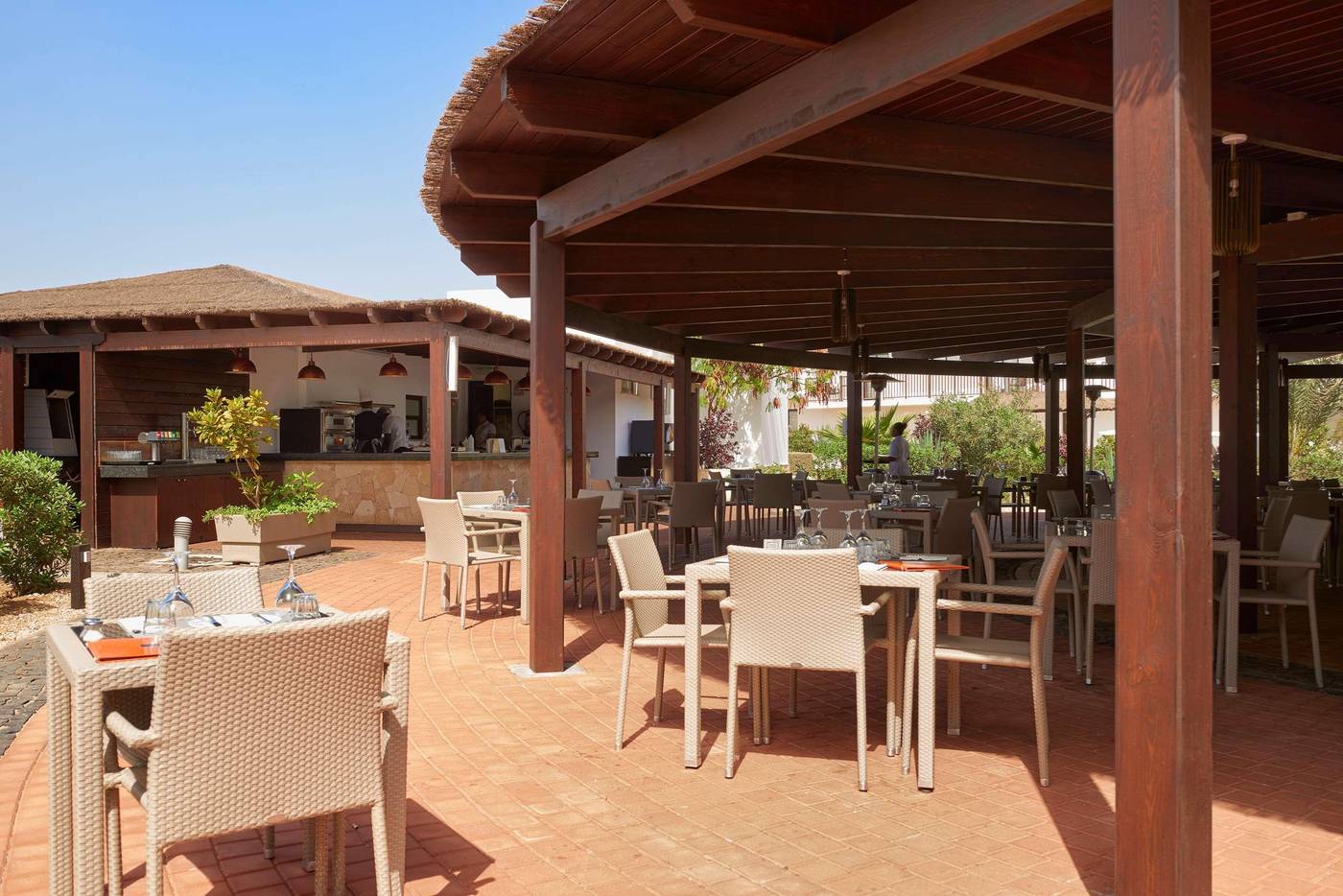 Sol-Dunas-Restaurant-31