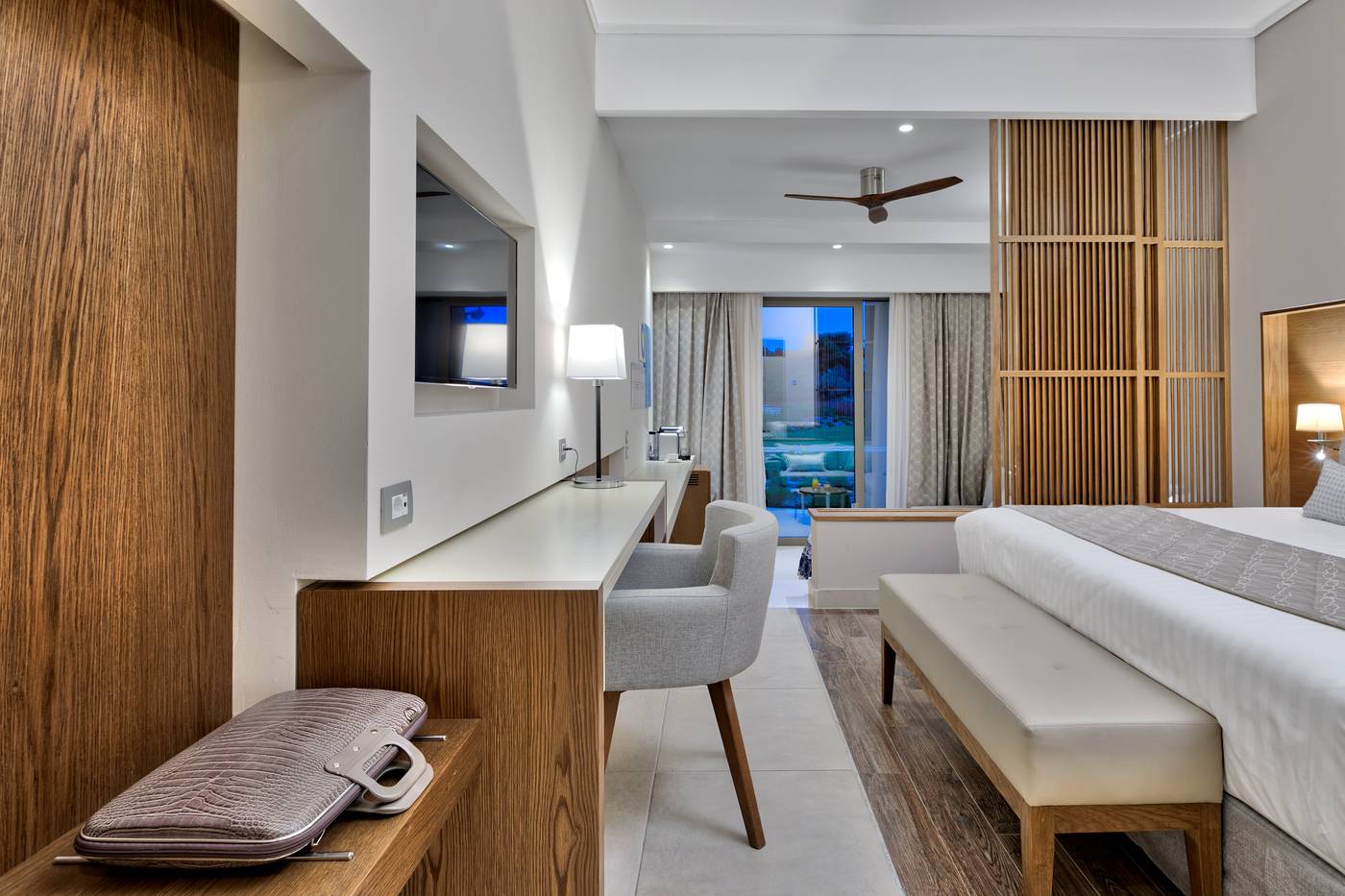 Miraggio-Thermal-Spa-Resort-Room-30