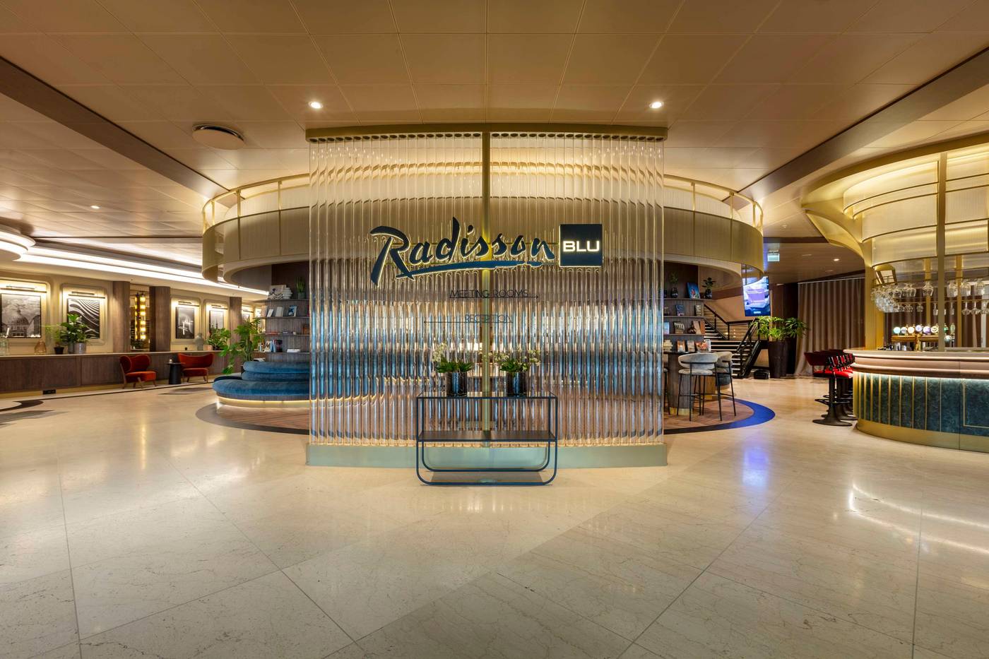 Radisson-Blu-Scandinavia-Copenhagen-Lobby-24