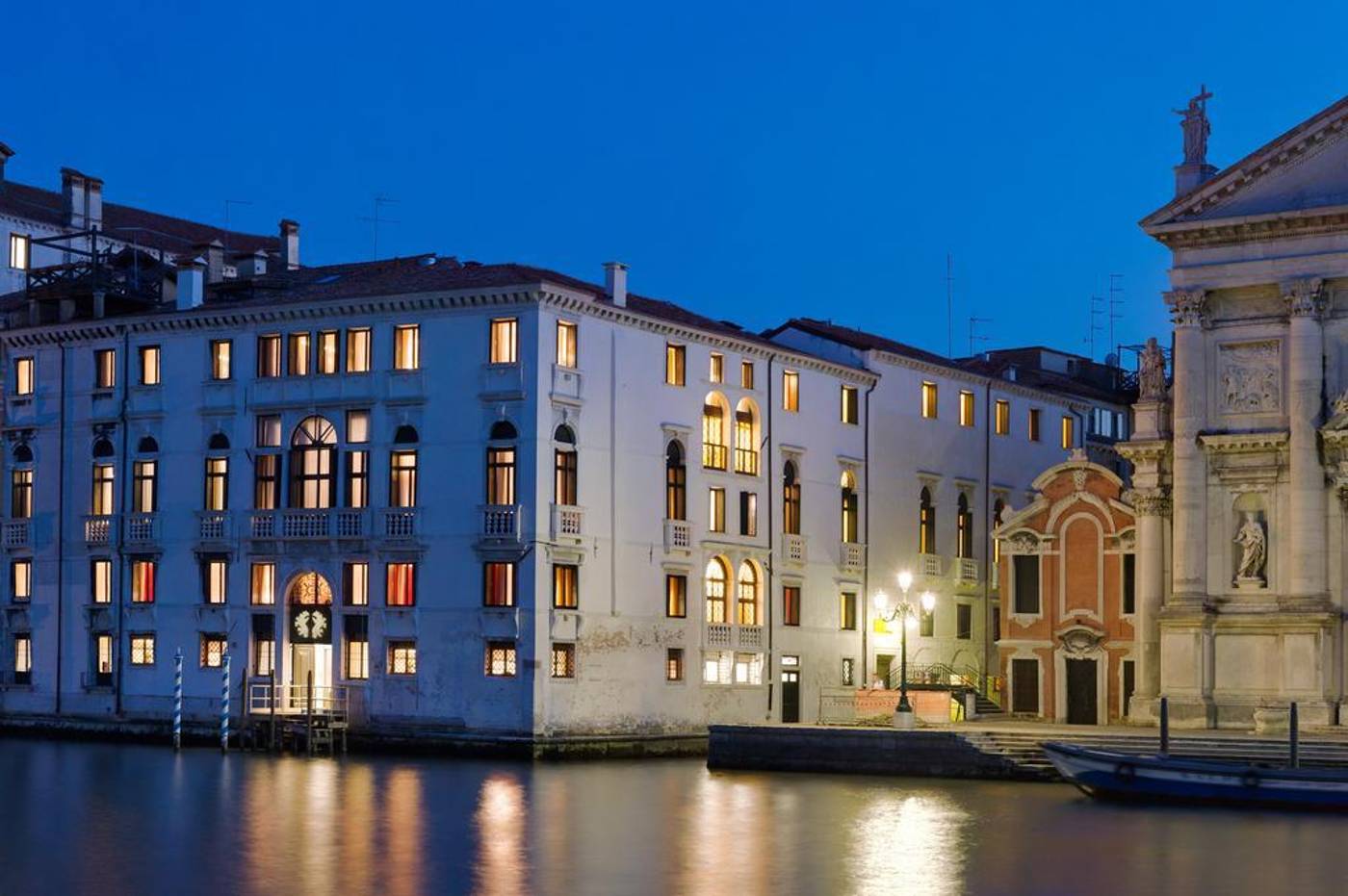 Palazzo-Giovanelli-e-Gran-Canal-Venezia-General-view-4