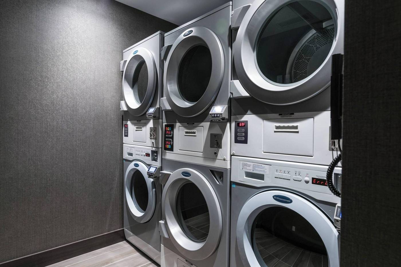 AC-Hotel-Boston-Cambridge-General-view-6