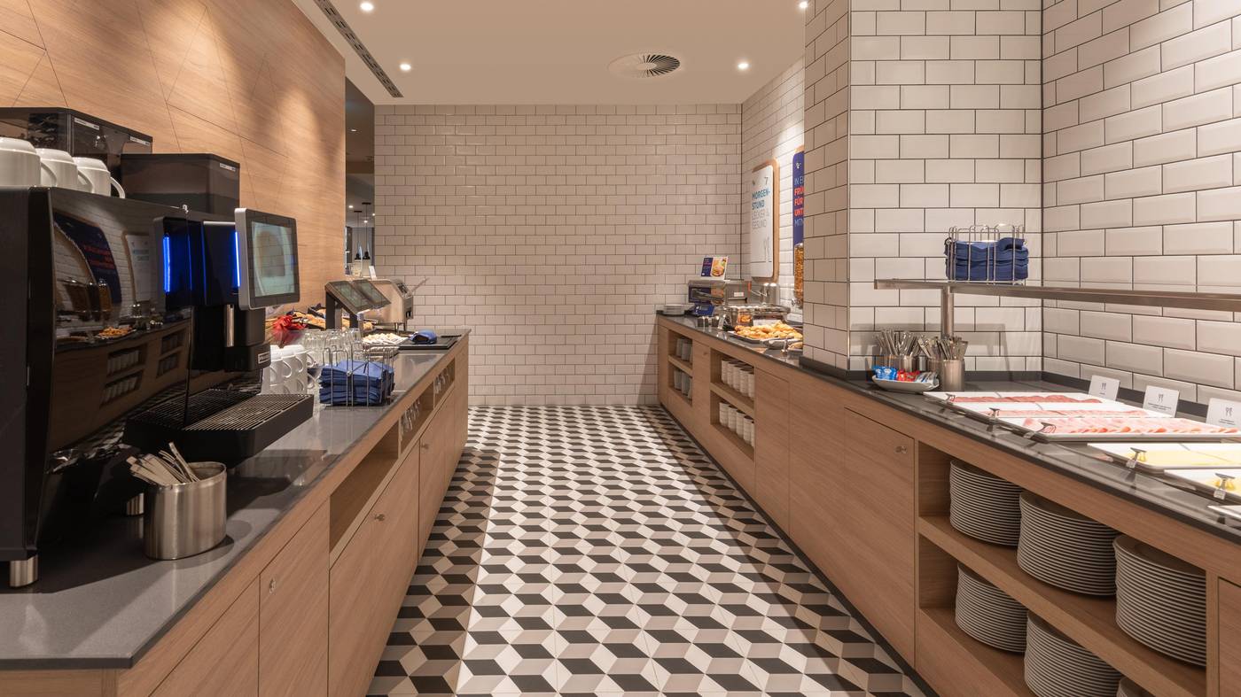 Holiday-Inn-Express-and-Suites-Potsdam-Restaurant-20