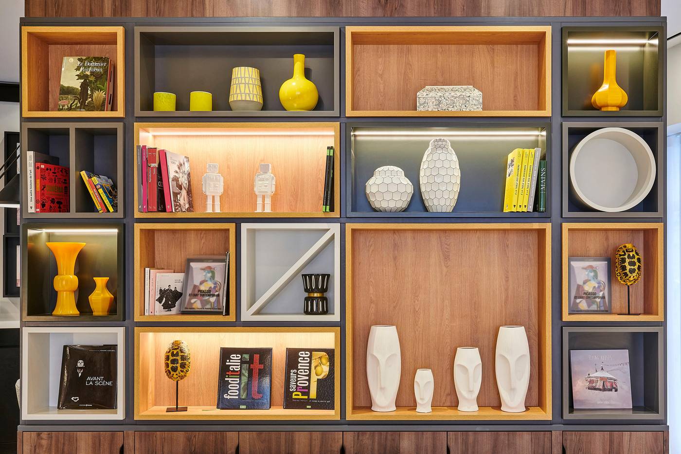 Holiday-Inn-Nice-General-view-55