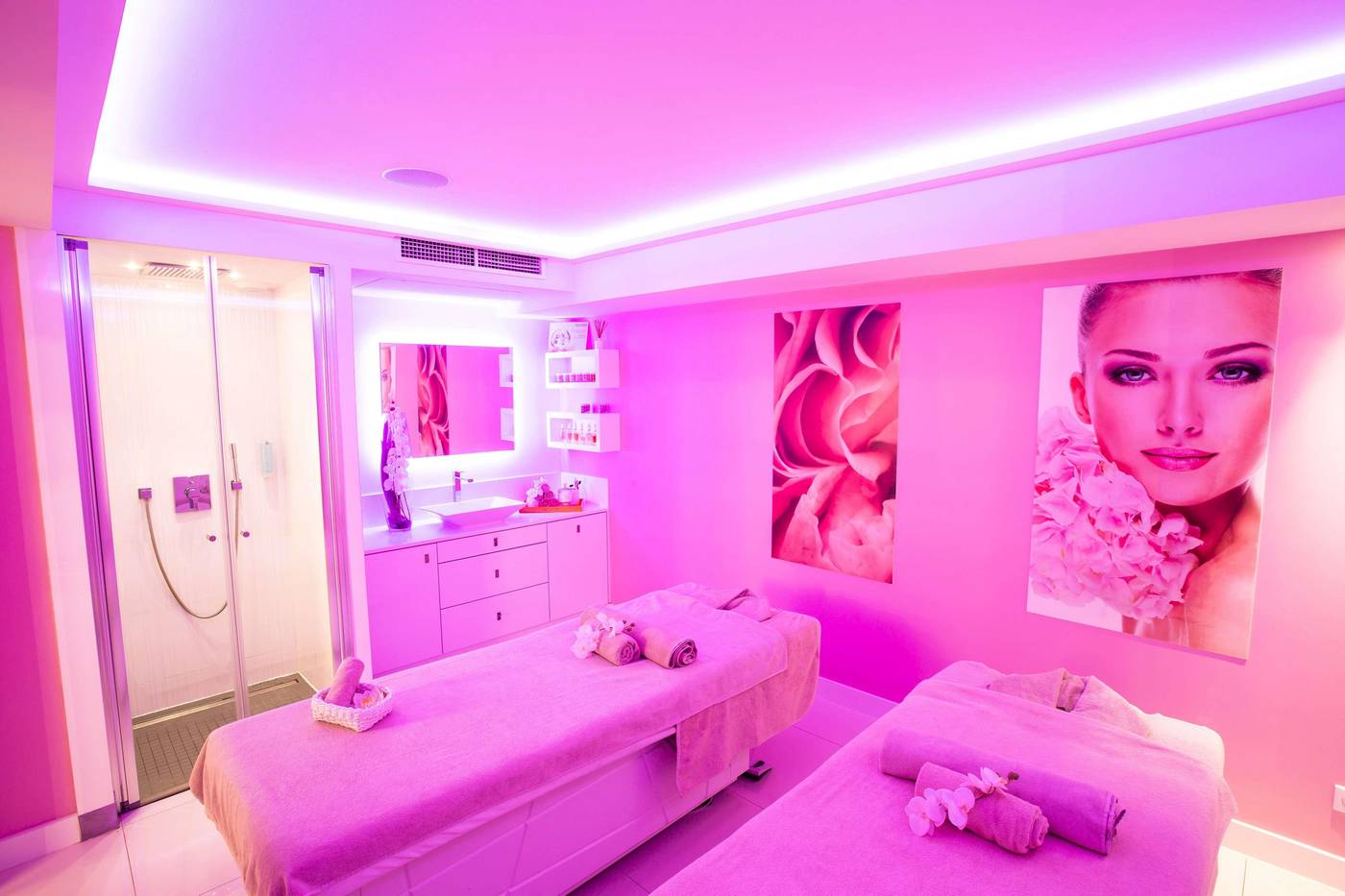 Best-Western-Plus-Cannes-Riviera---Spa-Sports-and-Entertainment-40