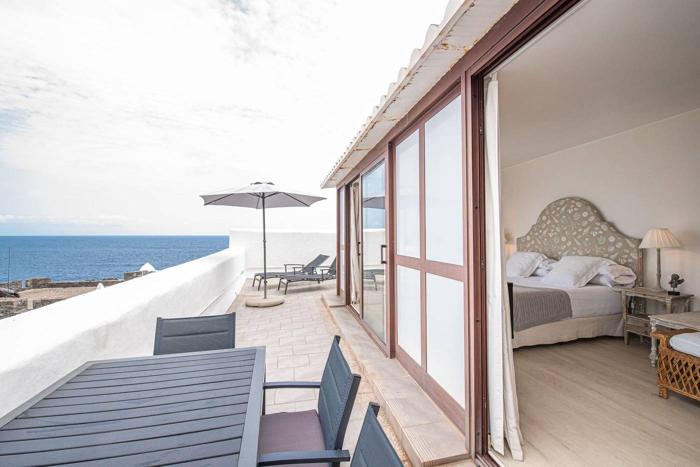 Isla-Baja-Suites-Terrace-35