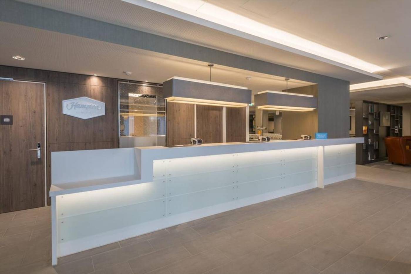 Hampton By Hilton Stuttgart City Centre-Germany-Stuttgart-Lobby-6