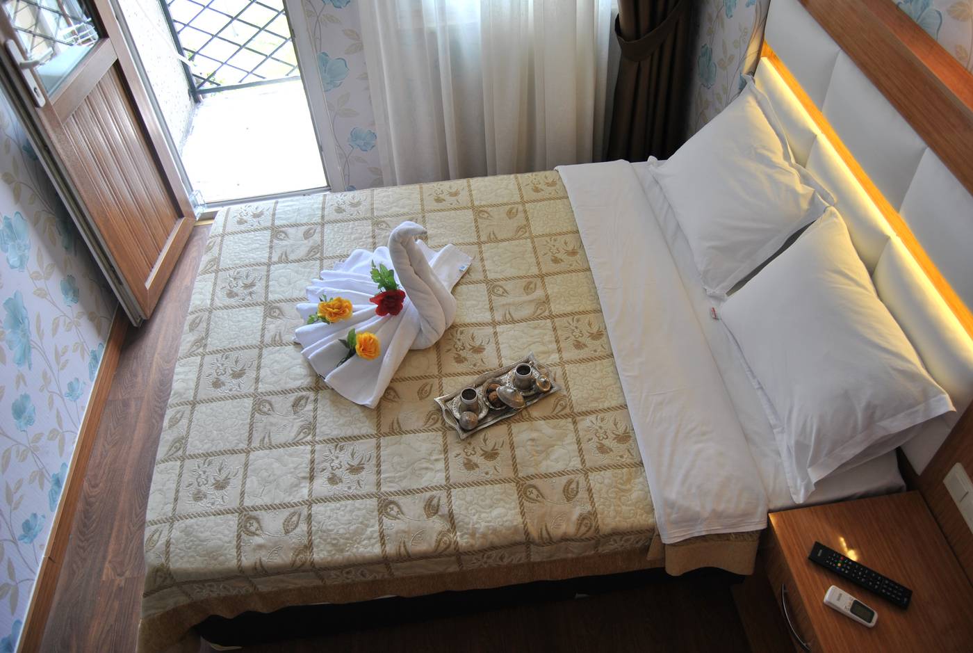 Starpark-Hotel-Room-1