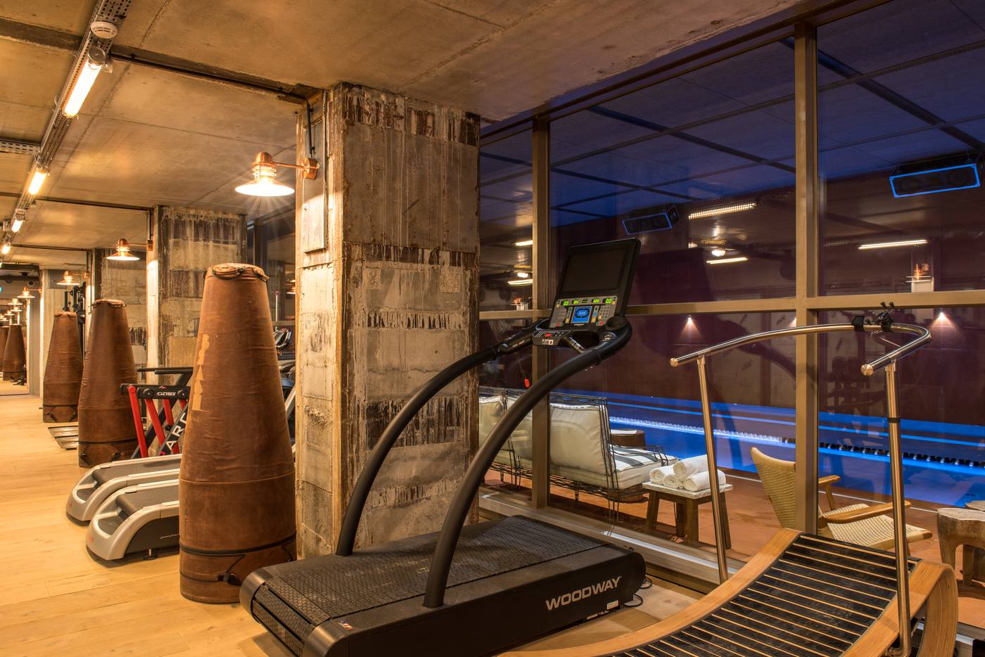 Brach-Paris-Sports-and-Entertainment-53