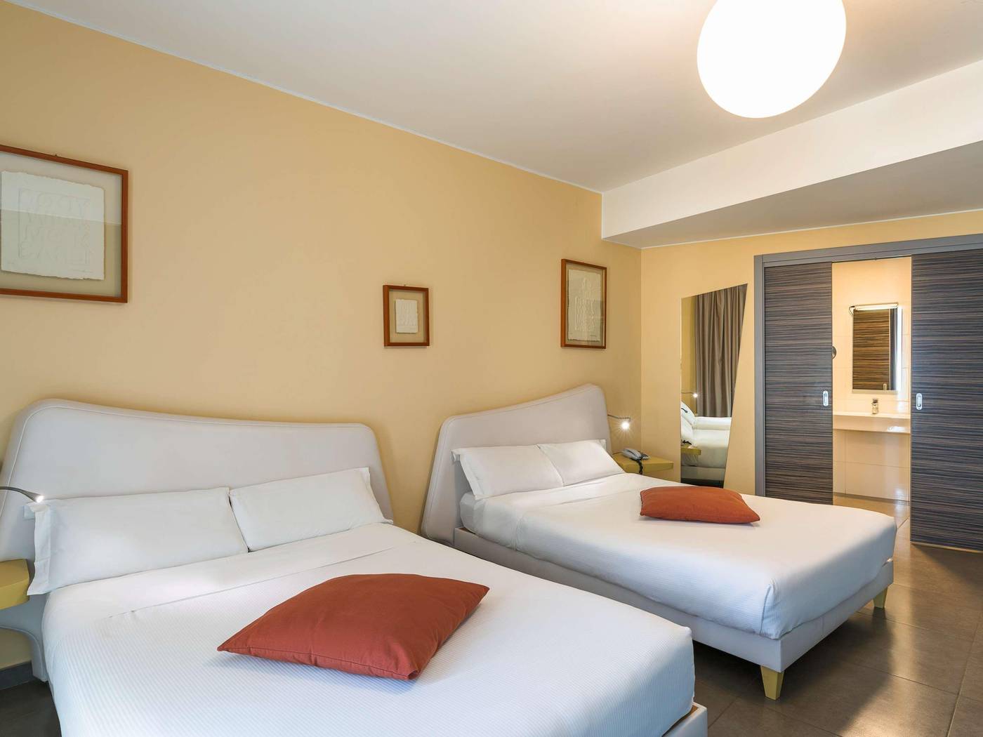 Ibis-Styles-Catania-Acireale-Room-42
