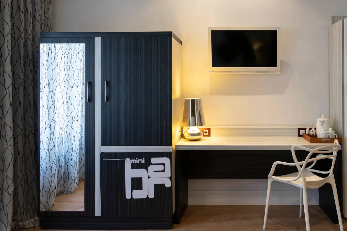 Petit-Palace-Savoy-Alfonso-XII-Room-35