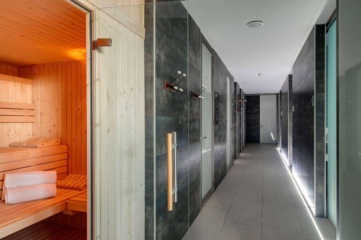 Barcel-----Hamilton-Menorca-Sports-and-Entertainment-55