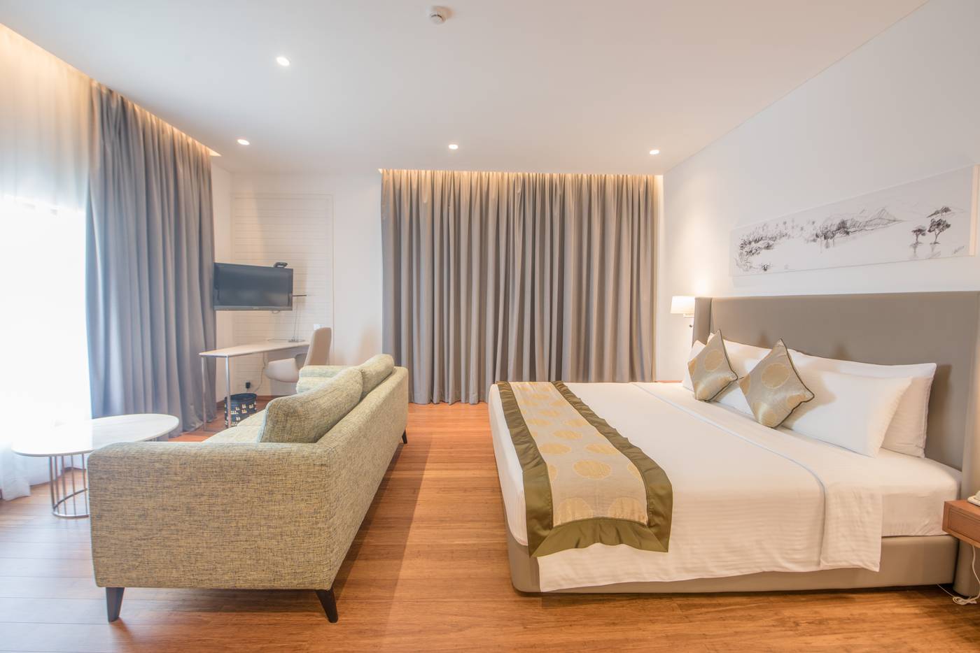 Vivanta-Colombo-Airport-Garden-Room-11