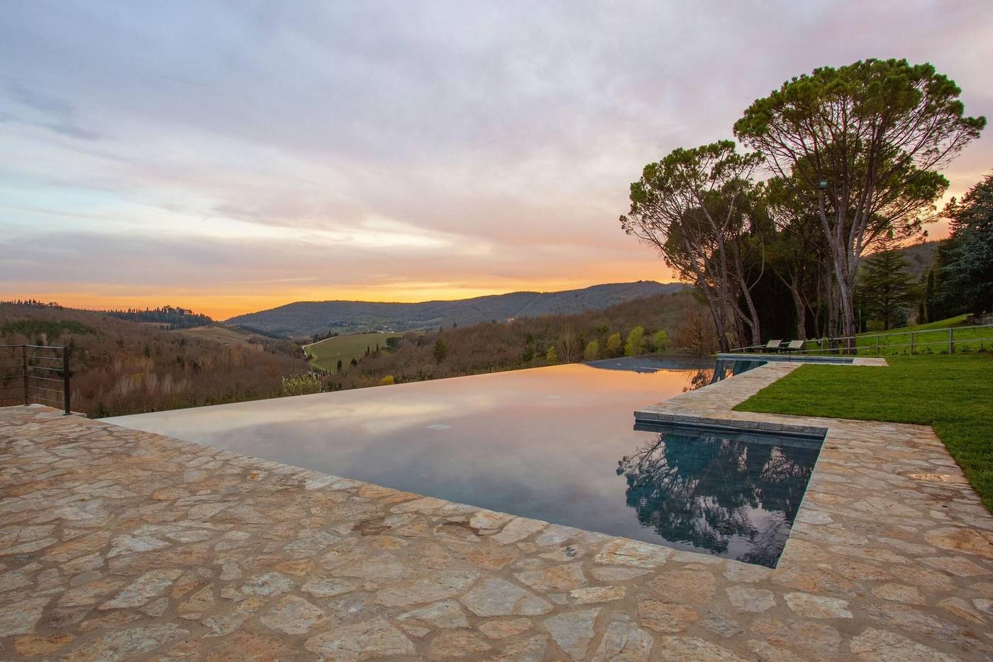 Castello-Di-Spaltenna-General-view-60