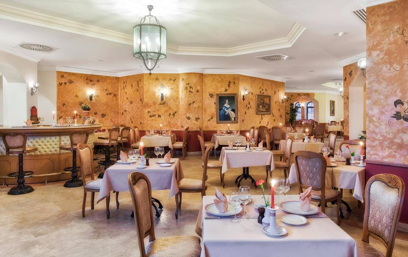 Kremlin-Palace-Restaurant-55