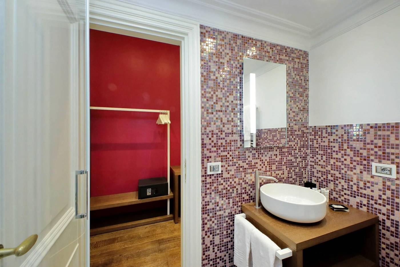 Youroom-Carrozze-Room-49