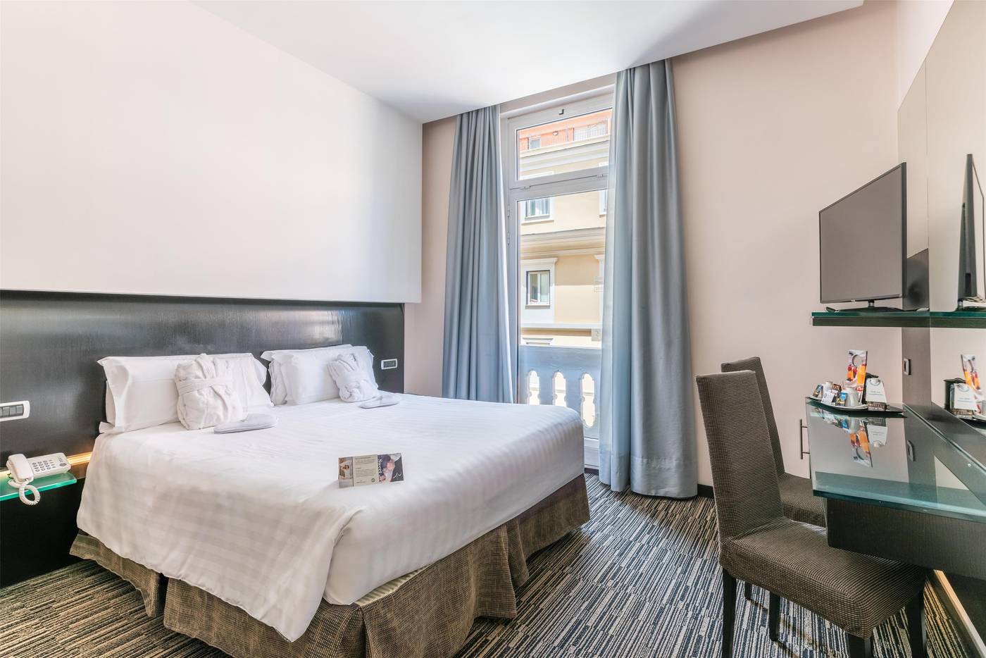 Best-Western-Plus-Hotel-Universo-Room-21