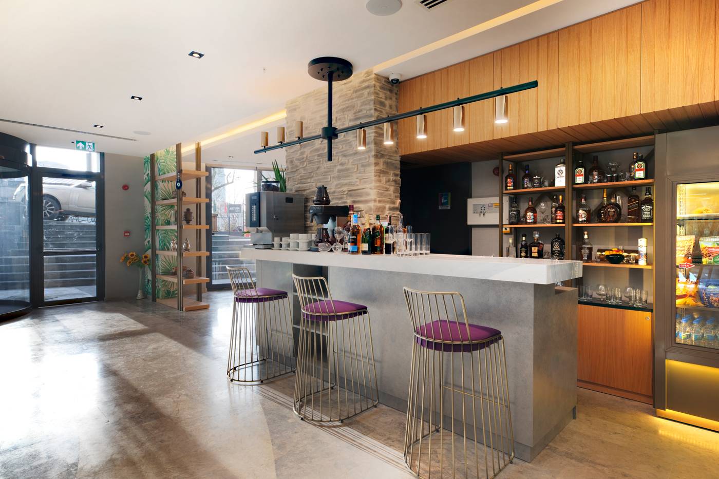 ibis-Styles-Istanbul-Atasehir-Bar-13