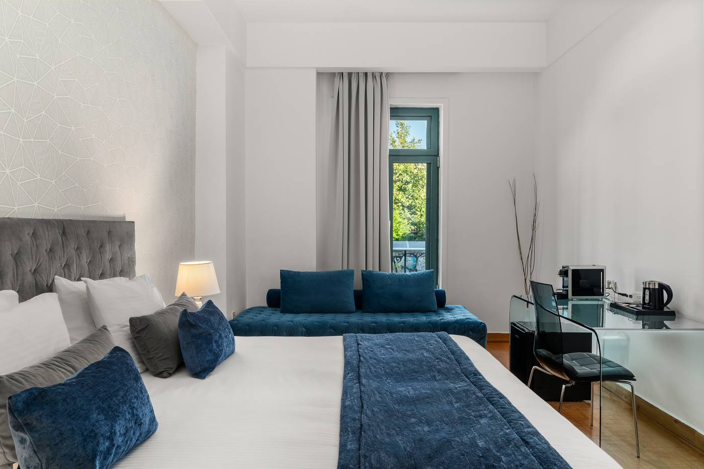 Athenaeum-Eridanus-Luxury-Hotel-Room-26