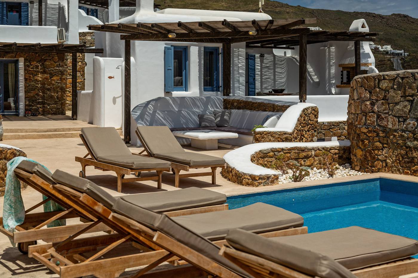 Mykonos-Panormos-Villas-Room-4