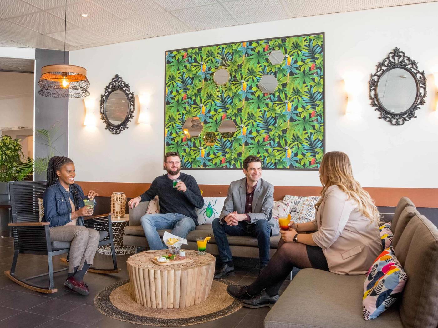 ibis-Paris-17-Clichy-Batignolles-Bar-16