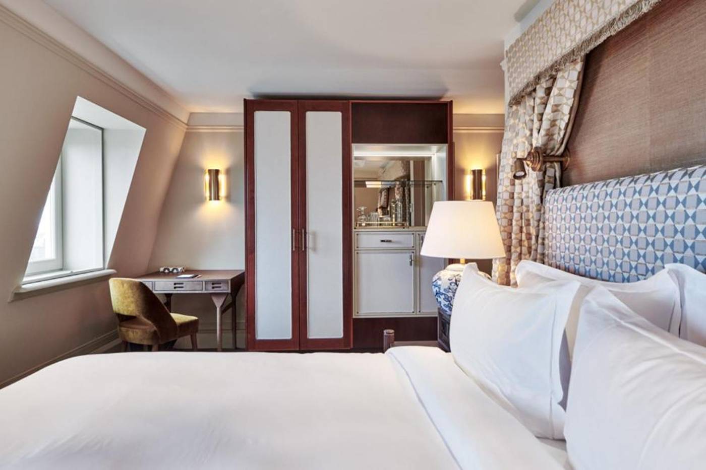 De-LEurope-Amsterdam-The-Leading-Hotels-of-the-World-Room-40