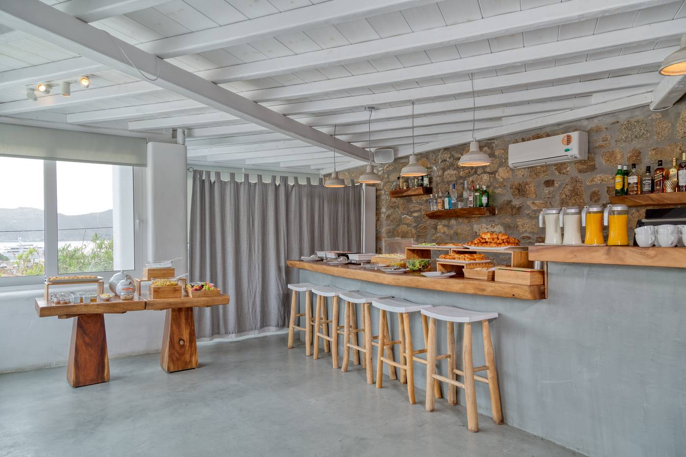 Mykonos-Panormos-Villas-Restaurant-43